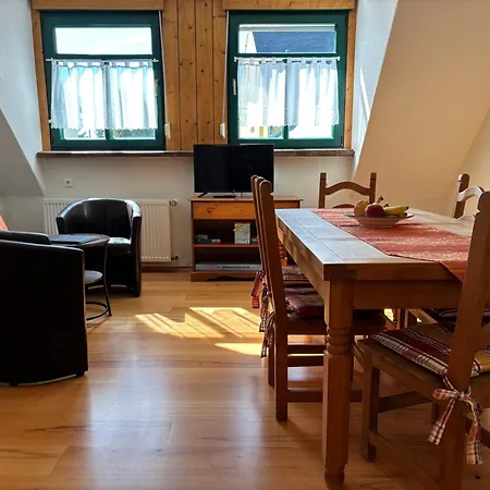 Apartment Zur Scheune Lind (Mayen-Koblenz)