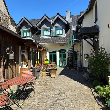 Zur Scheune Lind (Mayen-Koblenz)